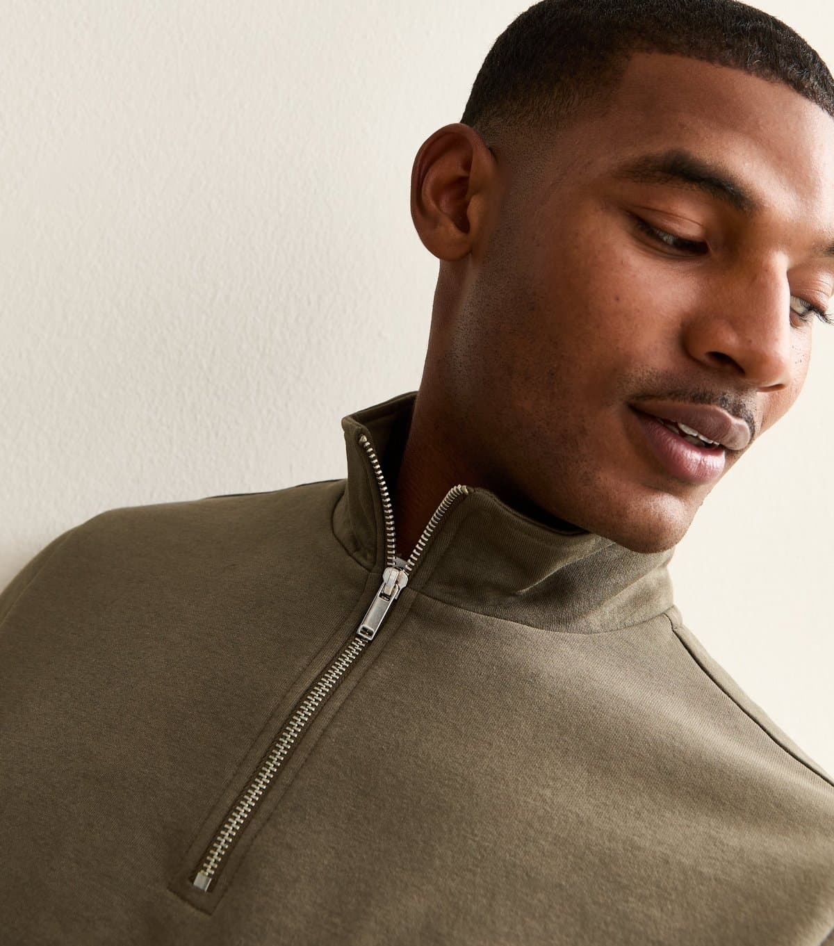 New Look Men's Mid Green Regular Quarter Zip Sweatshirt New Look