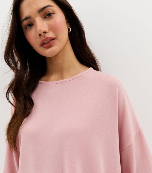 New Look Women's Pink Soft Touch Slouchy Cropped Sleeve T-Shirt New Look - 2