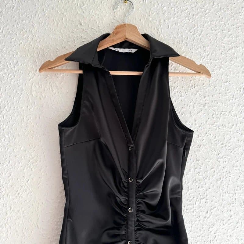 Zara Zara Black Sleeveless Ruched Button Down Mini Dress - size xs