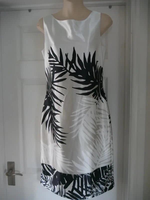 Roman Originals Designer Dress Roman Originals Size 10 Mother of the Bride Christening Satin