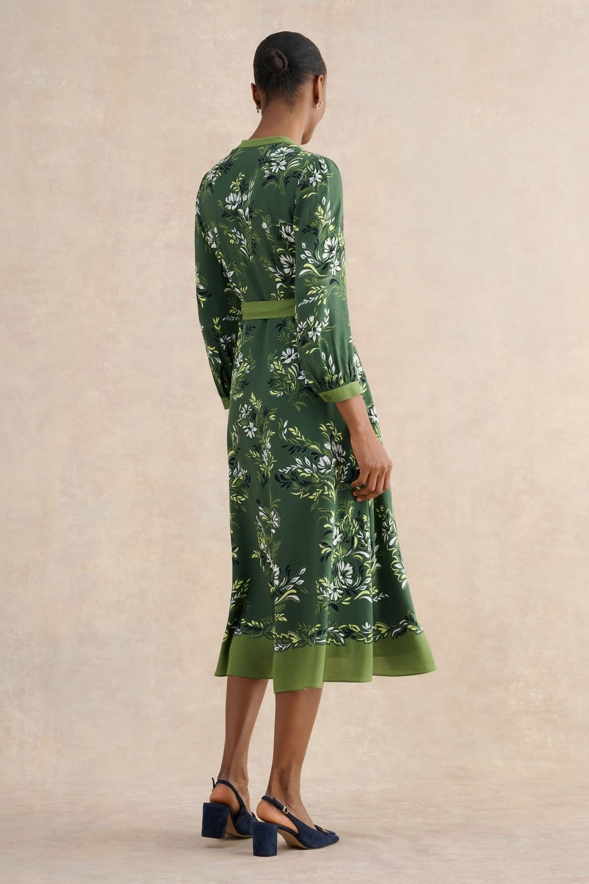 Hobbs London Hobbs London Women's Apolline Printed V-Neck Midi Shirt Dress in Dark Olive - 4