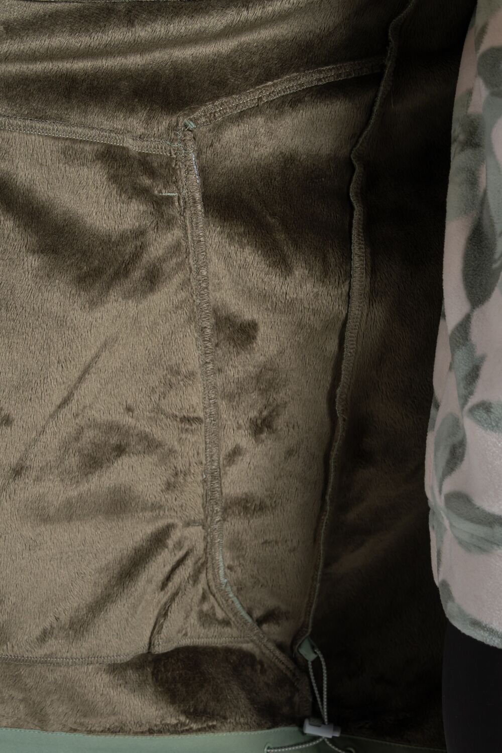 Craghoppers Craghoppers Women's Hopegill Longline Hooded Windproof Water-Repellent Softshell in Green - 3