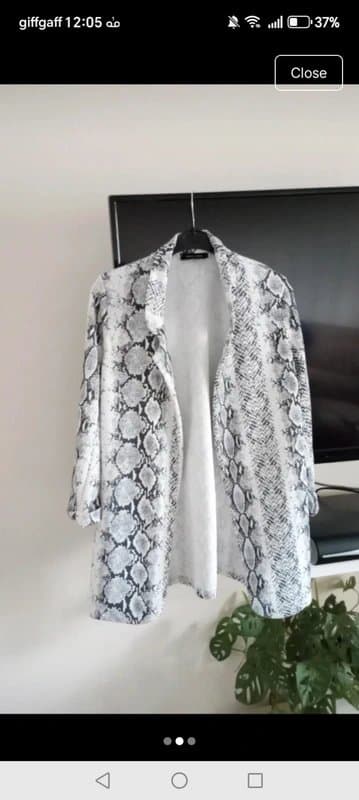 The Unbranded Brand Size 10 grey black white blazer soft jacket