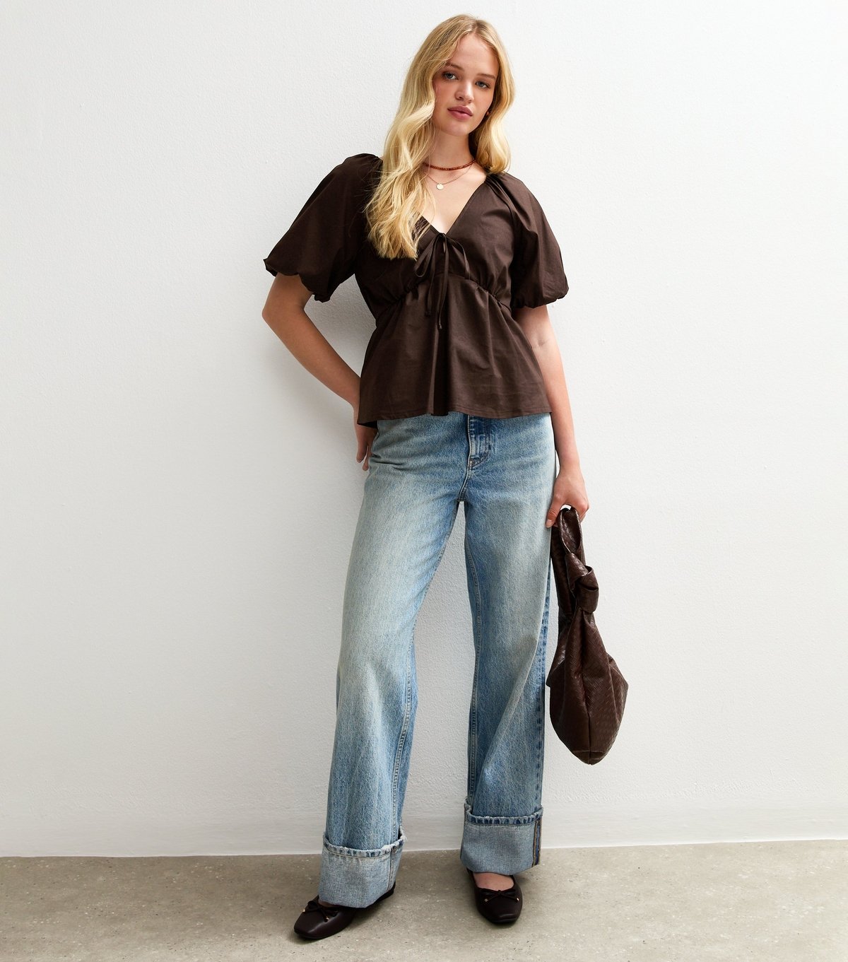 New Look Women's Dark Brown Poplin V-Neck Tea Top New Look - 2