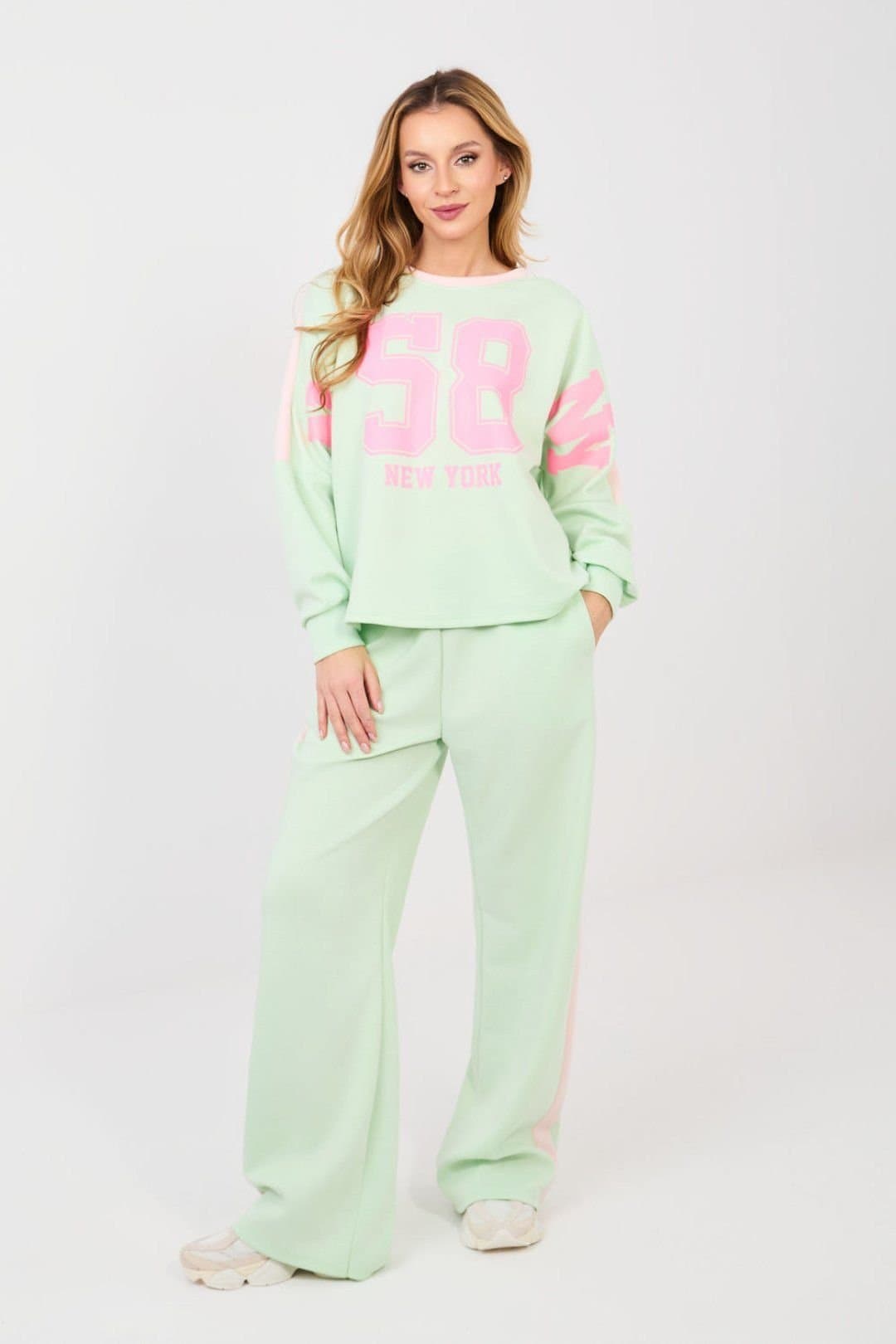 Love Lace Love Lace Women's Sporty Hoodie & Wide Leg Tracksuit Set in Green