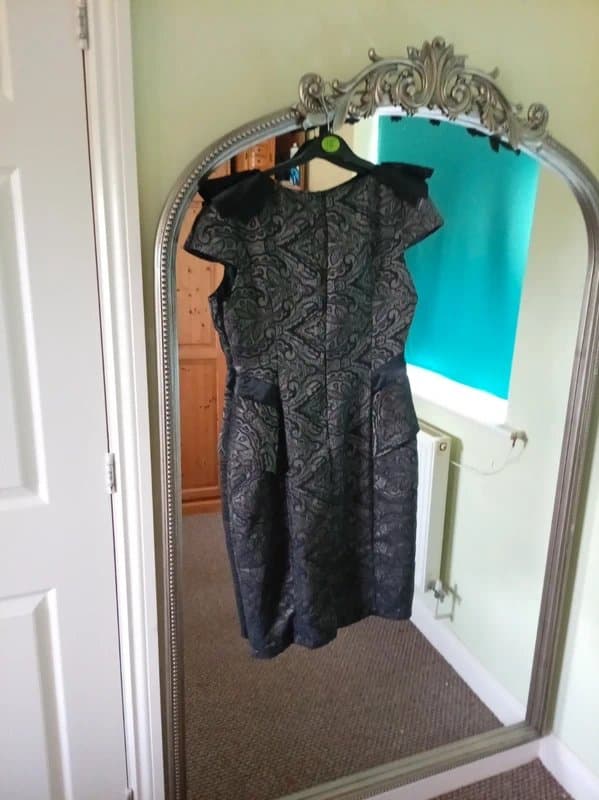 Per Una size 12 sliver grey black embellished shoulder fitted party masquerade evening dress