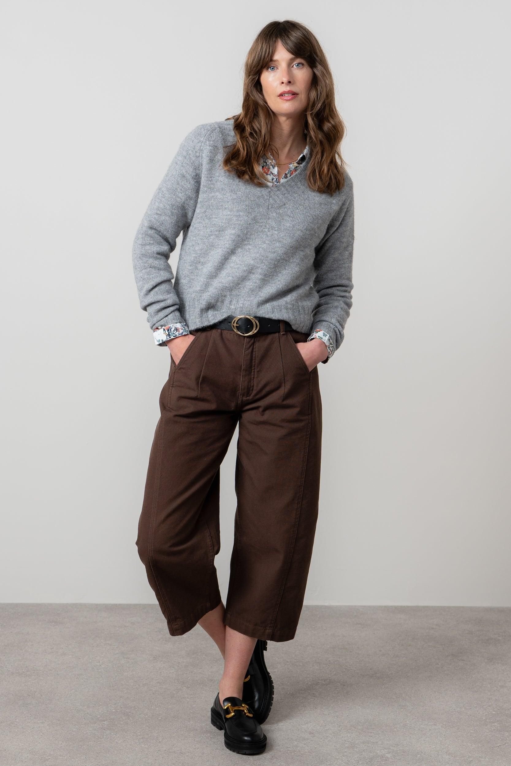 Lily & Me Lily & Me Women's Woodchester V-Neck Blended yarn Boxy Fit Jumper in Grey - 3