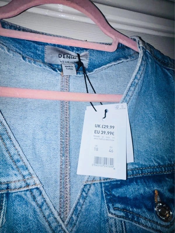 New Look Ladies denim waistcoat New Look size 18 - 1