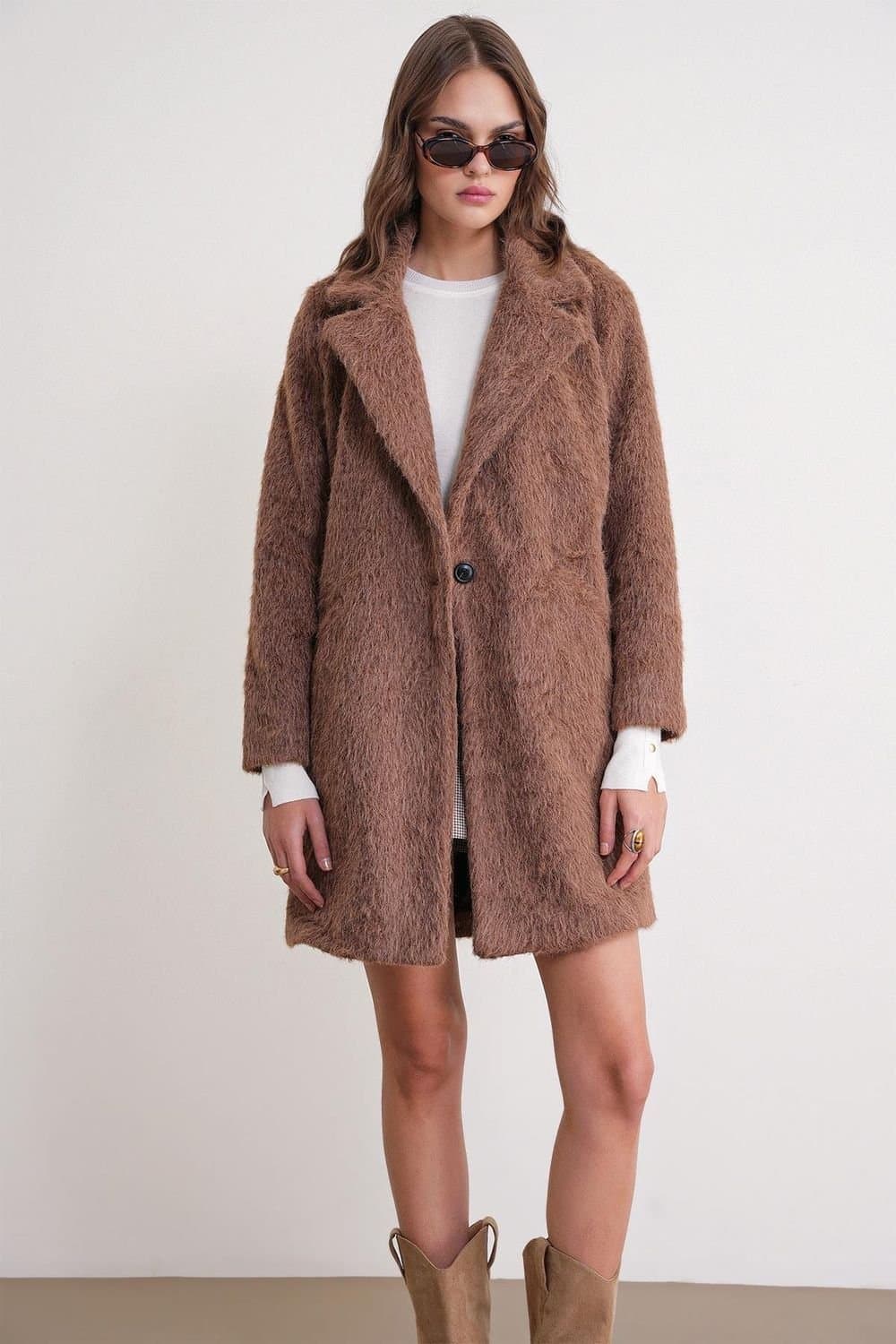 MixRay MixRay Women's Textured Long Coat with Jacket Collar in Chocolate