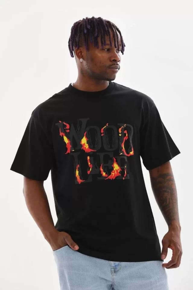 Janes Janes Men's Oversized Crew Neck Flame Text Print T-Shirt in Black - 3