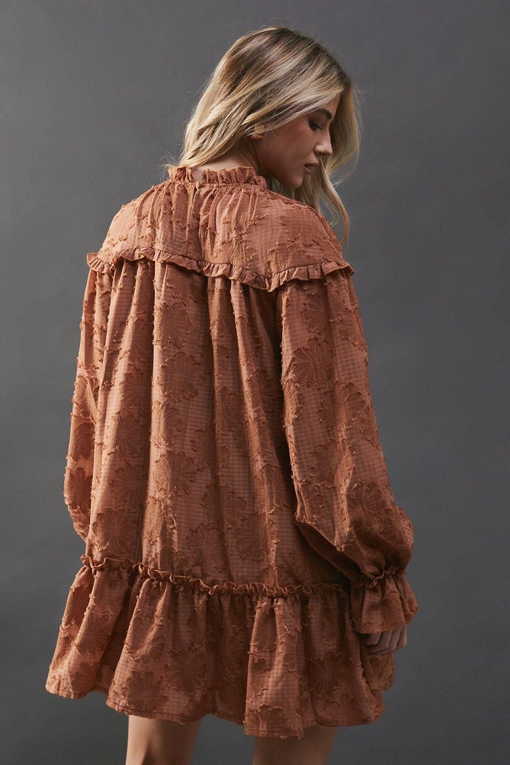 Warehouse Warehouse Women's Floral Jacquard Ruffle Neck Mini Smock Dress in Rose - 3