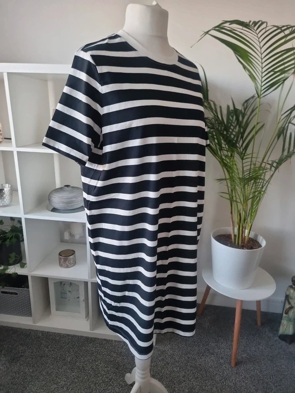 New Look New Look - Black and white striped dress - Size 16 - New with tags - 1