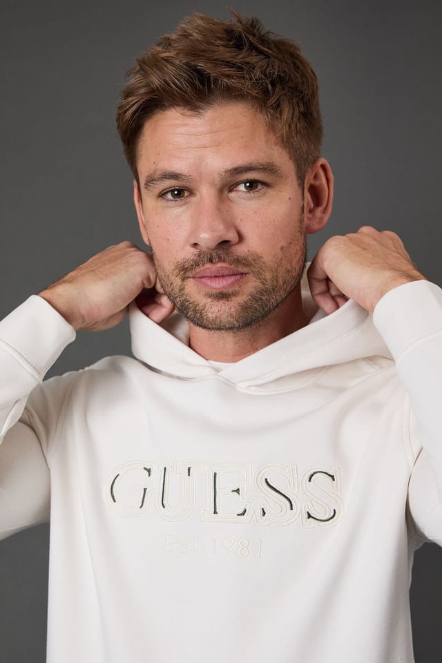 Guess Guess Men's Logo Hood Salt White in Cream - 2