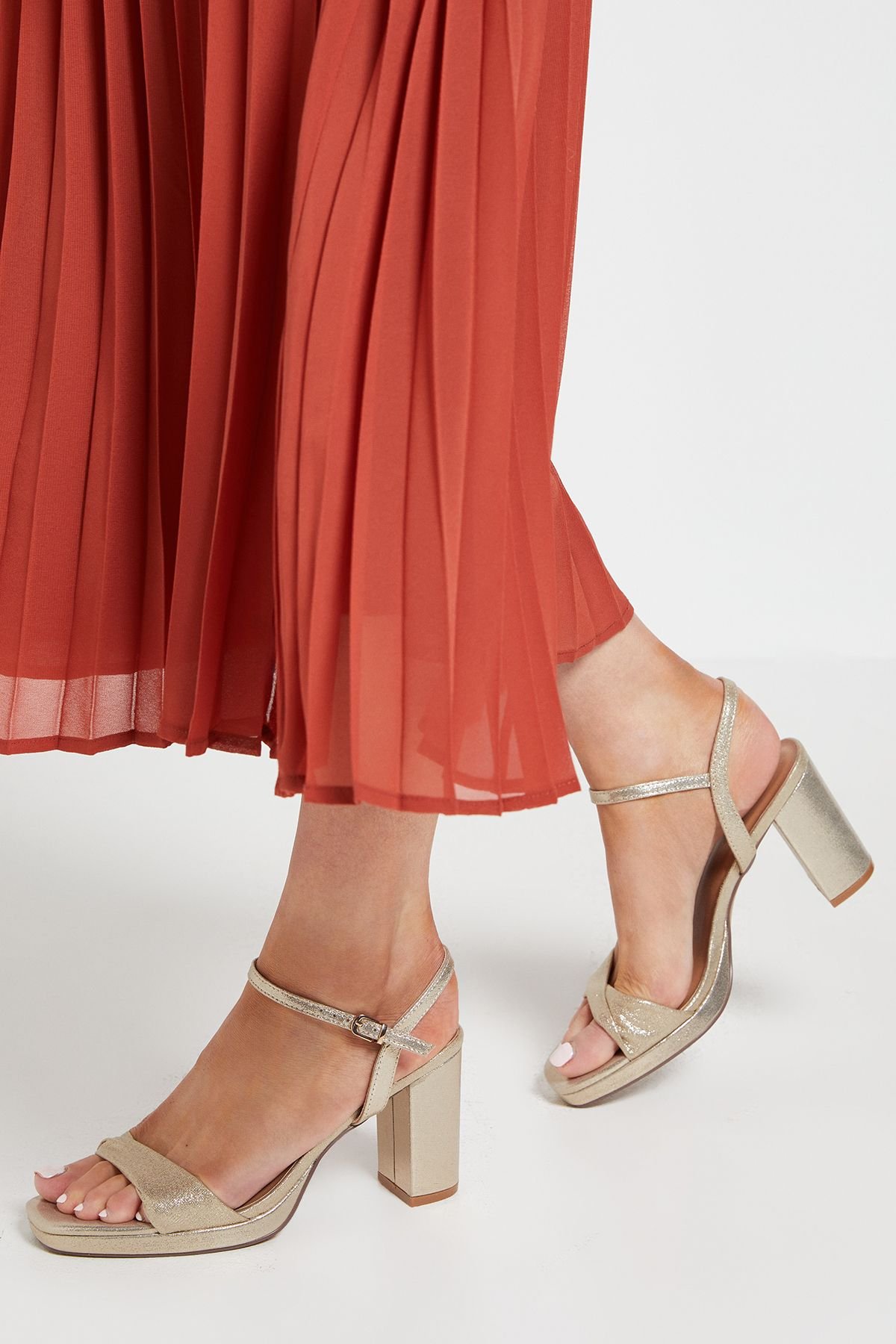 Wallis Wallis Women's Daniella Soft Twist High Block Heel Platform Sandals in Gold - 3