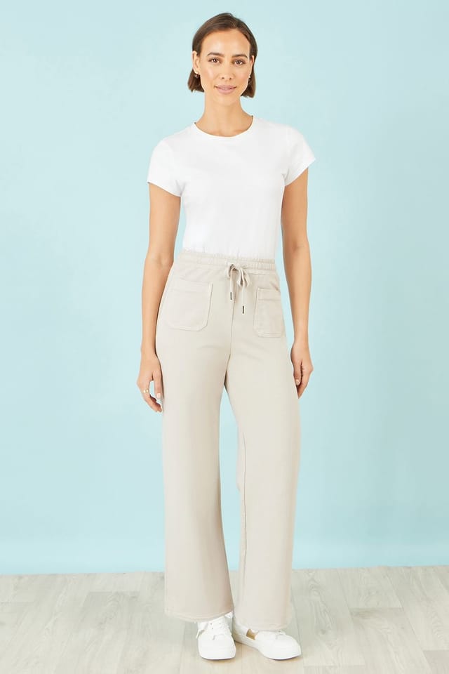 Yumi Yumi Women's Cream Relaxed Stretch Wide Leg Trousers With Pockets in Beige - 2
