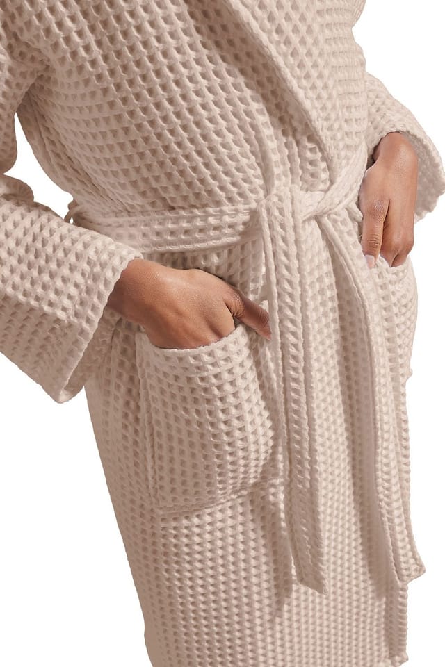Christy CHRISTY Women's Waffle Kimono Style Robe & Bath Sheet Gift Set in Pink - 2