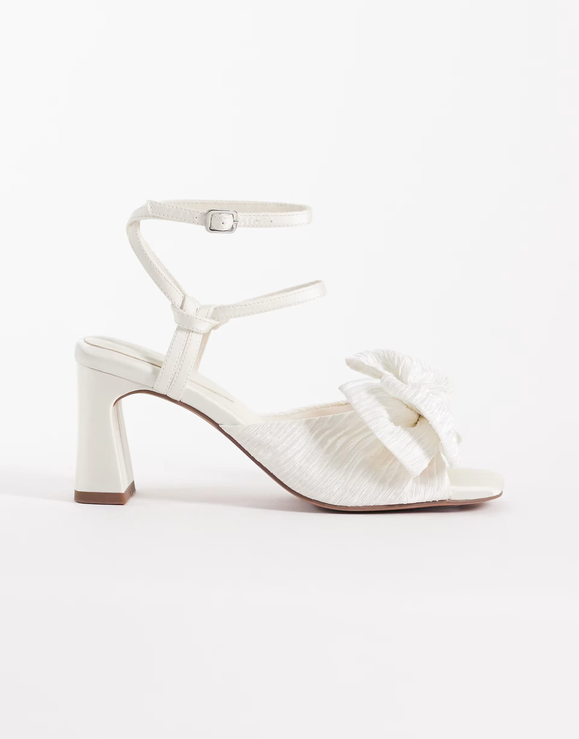 ASOS ASOS DESIGN Happiness bow detail block heeled sandal in ivory plisse