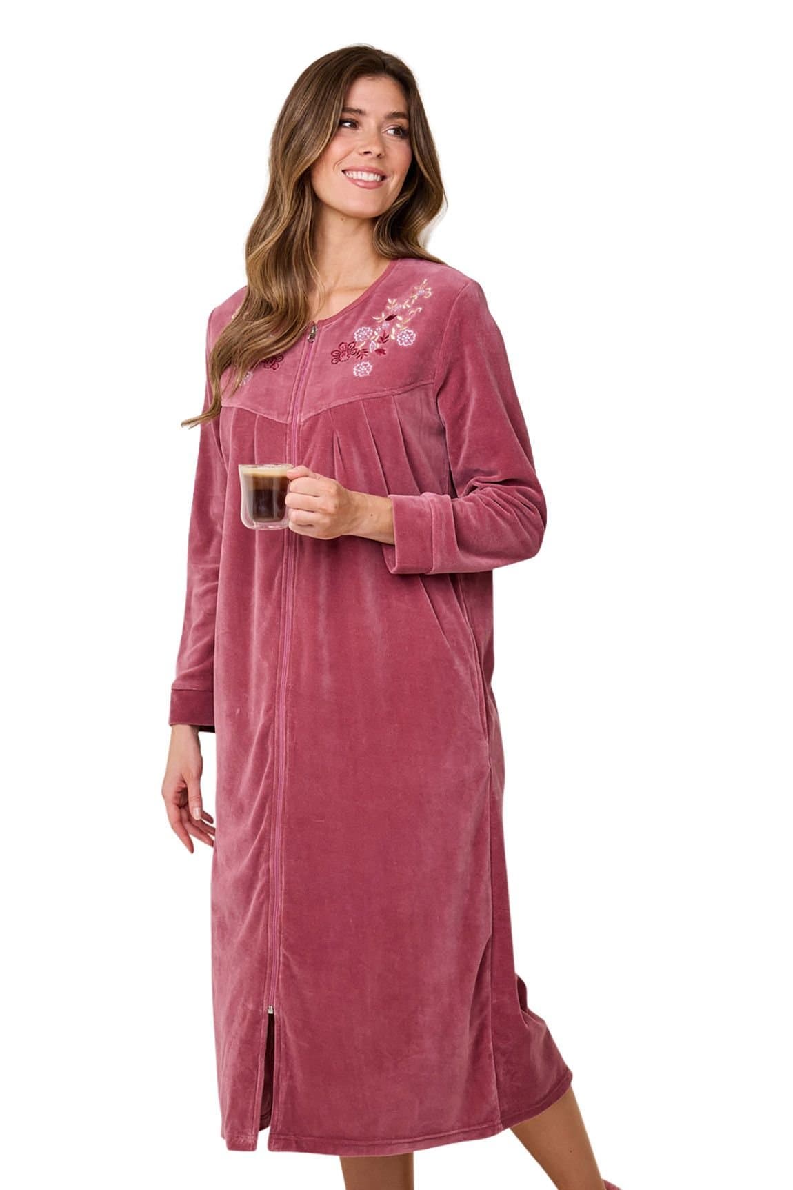 Amber Amber Women's Embroidered Velour Long Sleeve Dressing Gown in Rose