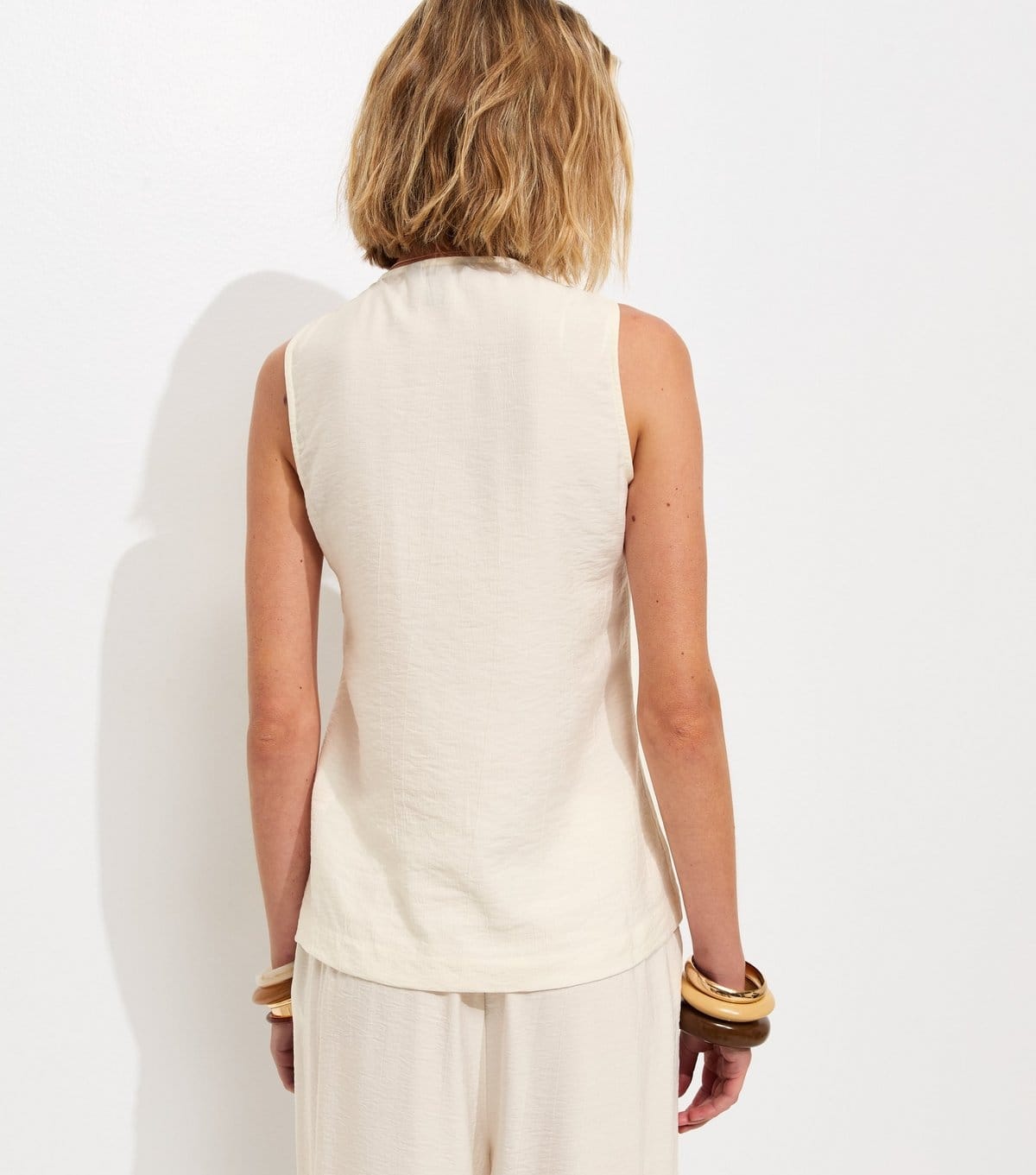 New Look Women's Off White Textured Beaded Tie Waistcoat New Look - 4
