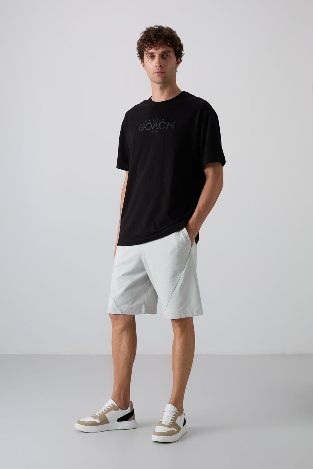 Tommy Life Tommy Life Men's Oversized Logo Patch Crew Neck T-Shirt in Black - 4