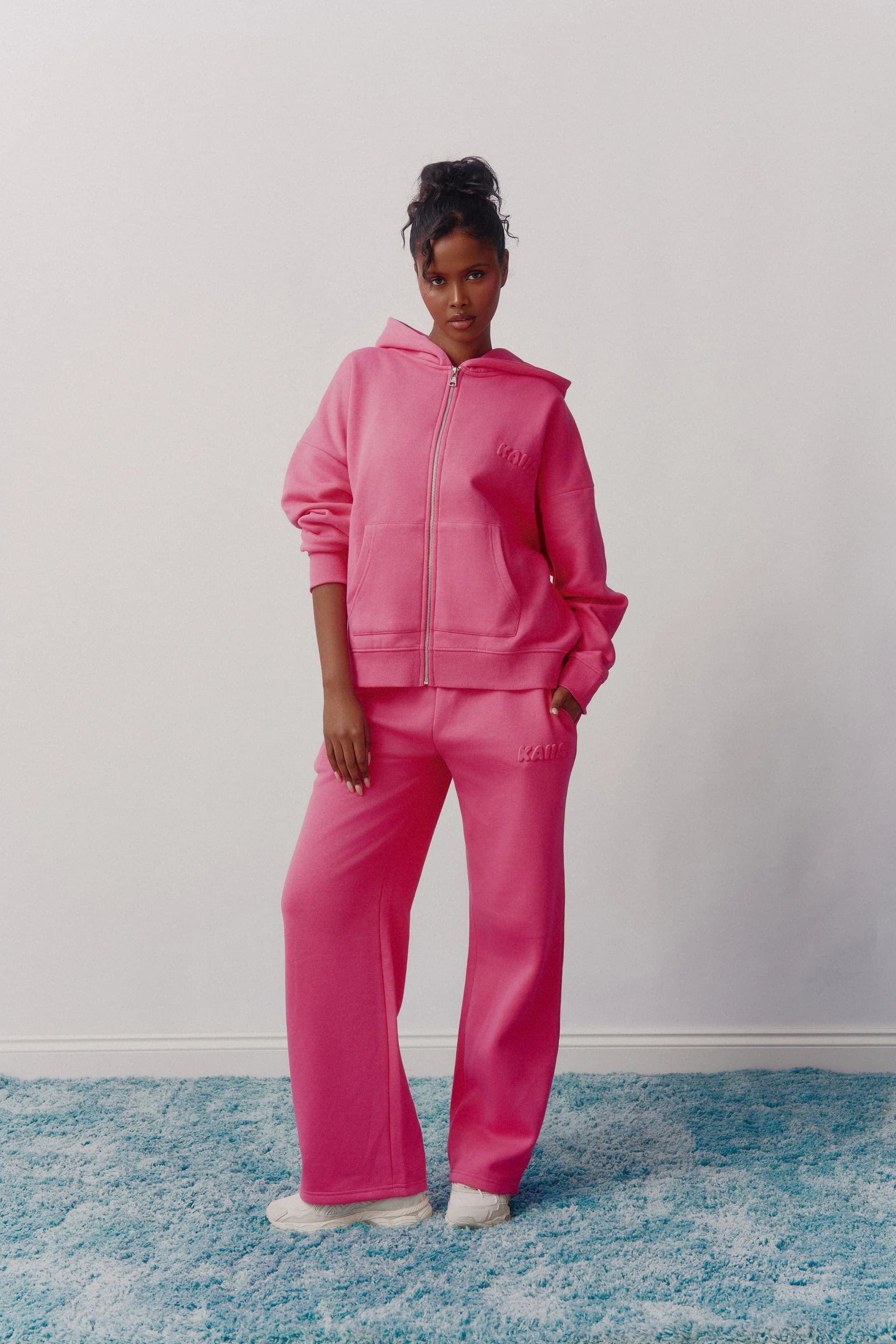 Kaiia Kaiia Embossed Logo Wide Leg Joggers Fuchsia Pink