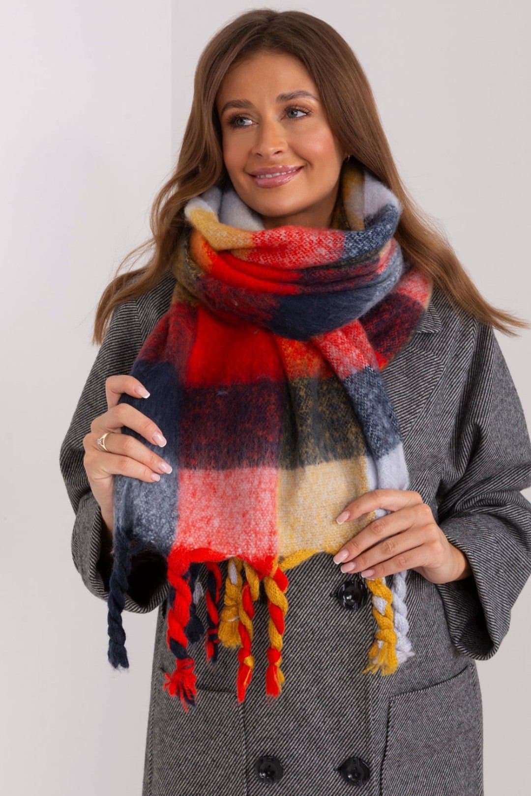 Love Lace Love Lace Women's Long Colorful Plaid Polyester Scarf with Tassels for Winter in Red