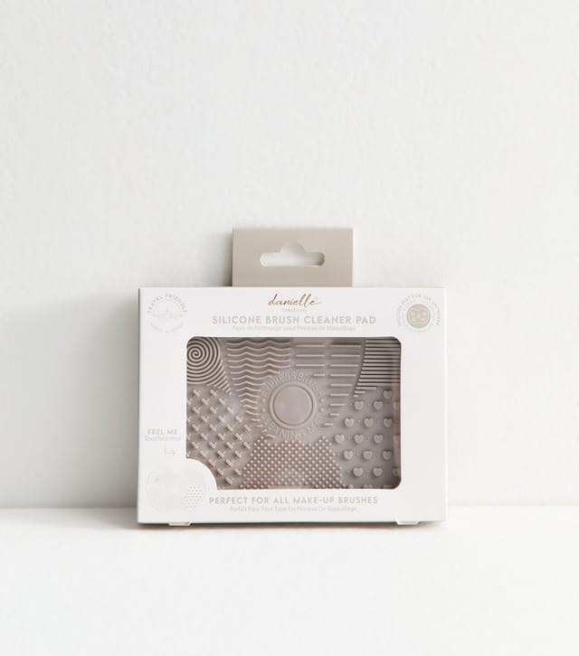Danielle Creations Brown Make Up Cleaning Pad Danielle New Look - 2