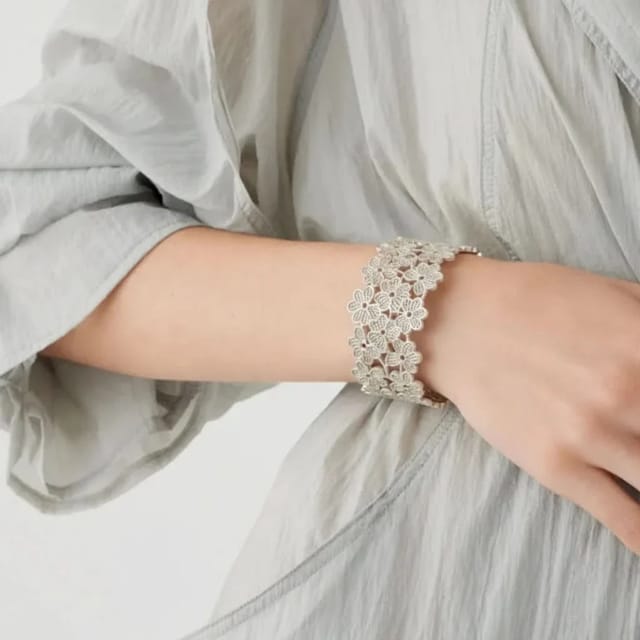 Angel Barocco Angel Barocco Women's Floral Lace Open Cuff Bangle - 3