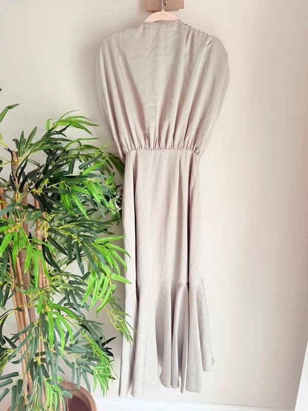 ASOS Beautiful Khaki Size 10 ASOS Midi Maxi Wrap Dress Worn Once - 1