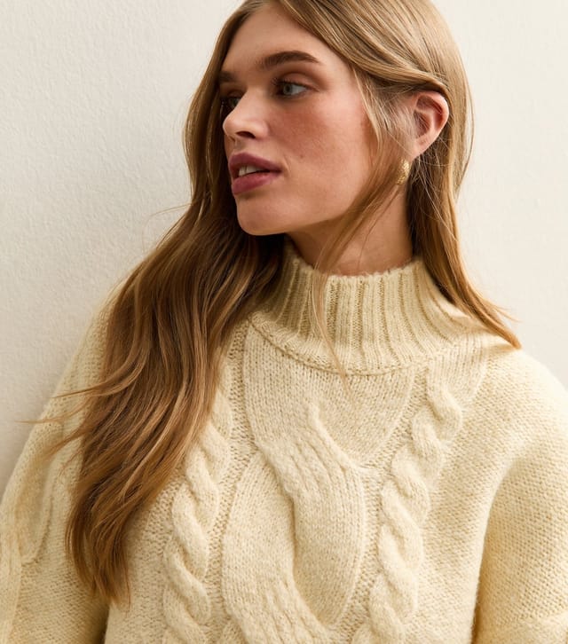 New Look Women's Light Yellow Cable Knit Stand Neck Jumper New Look - 2