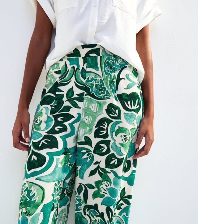 New Look Women's Green Paisley Print Wide Leg Trousers New Look - 3