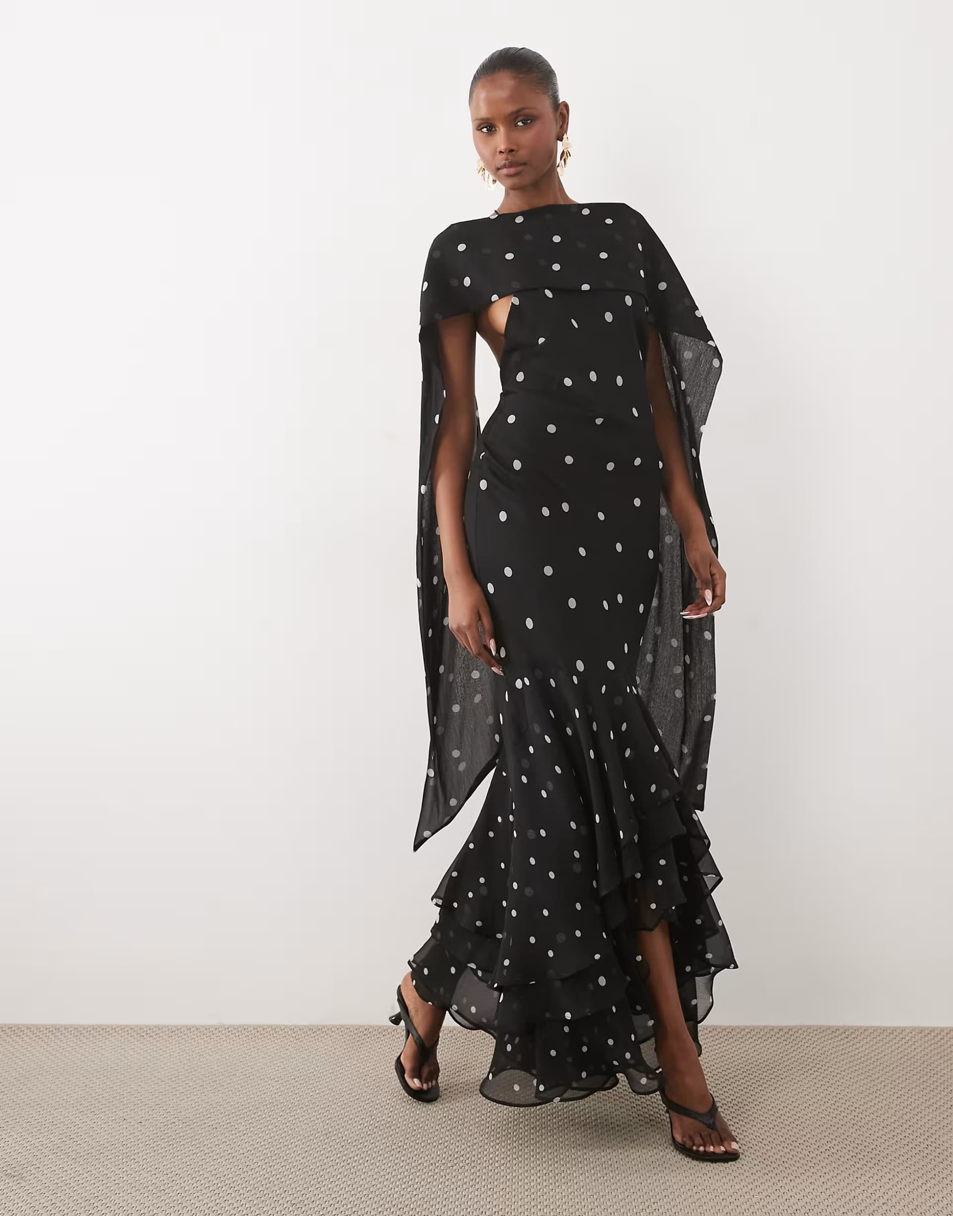 ASOS ASOS DESIGN halter maxi dress with scarf detail and ruffle hem in spot print