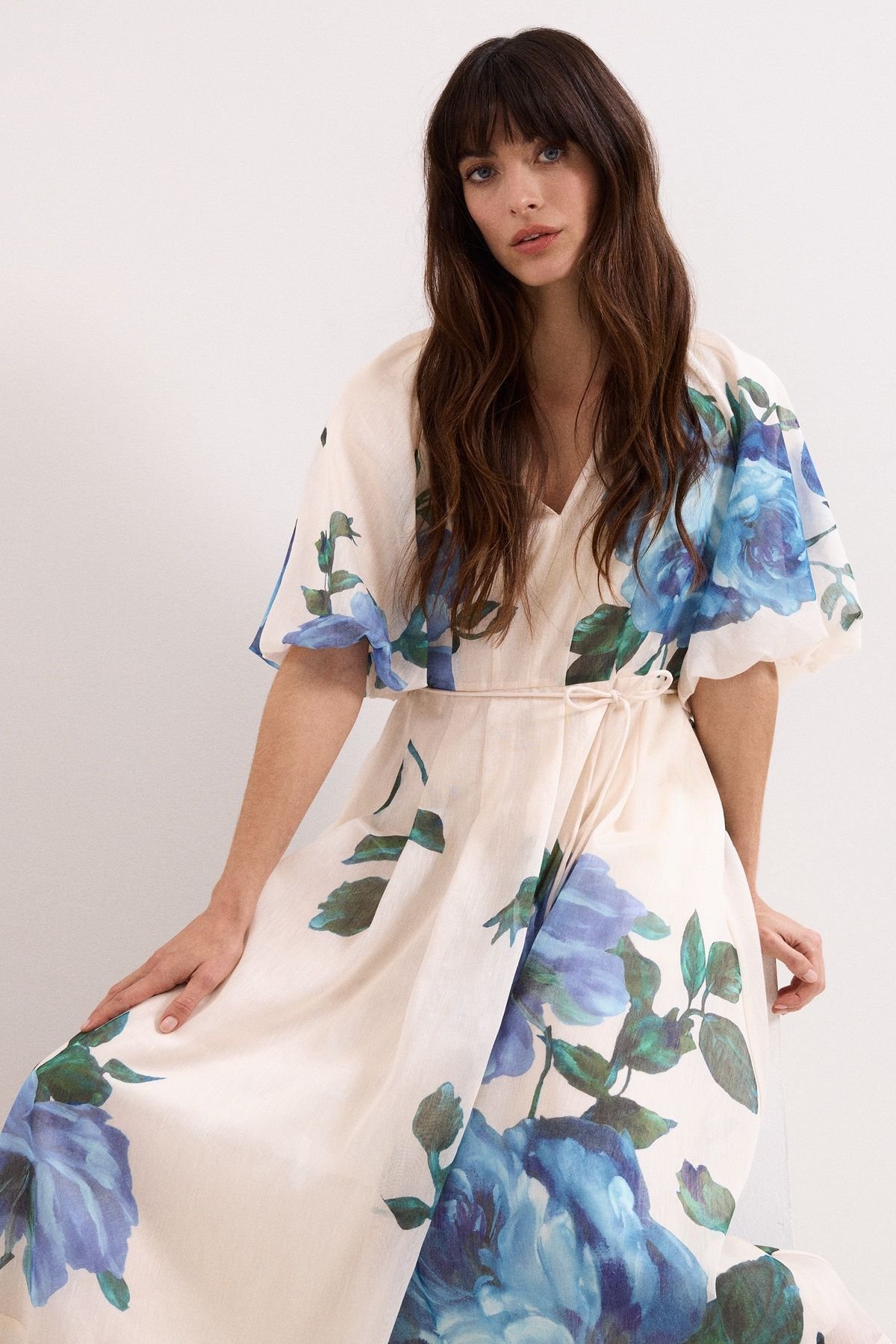 Phase Eight Phase Eight Women's Adeline Floral Midi Dress in Cream - 3