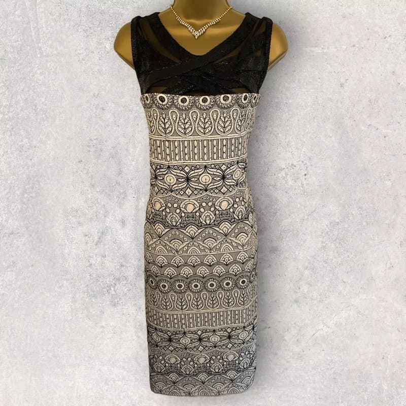 *Save the Queen!* Save The Queen Womens Black & Cream Embroidered Sequin Trim Dress XL UK 14/16