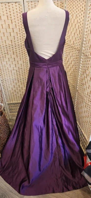 Stacees Stacees stunning purple prom occassion dress size 12