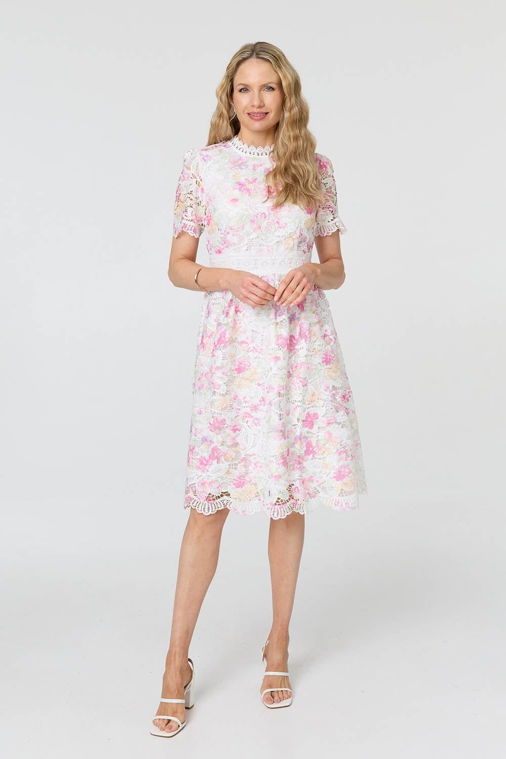 Izabel London Izabel London Women's Lace Short Sleeve Knee Length Dress in Pink - 4