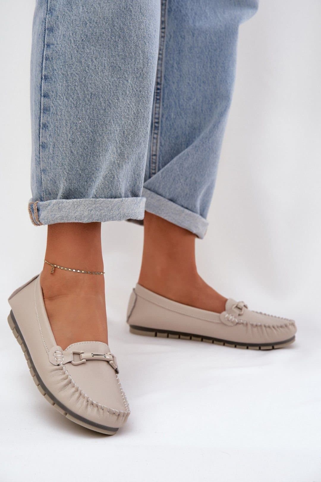 Love Lace Love Lace Women's S Barski Moccasin Shoes with Rubber Sole & Ornament Comfort in Beige