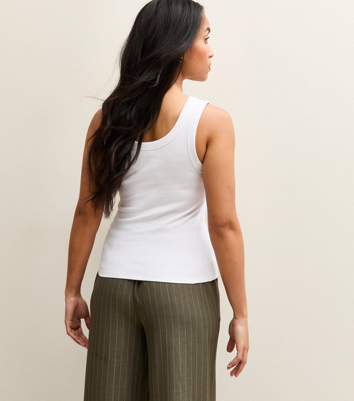 New Look Women's Petite White Ribbed Scoop Neck Tank Top New Look - 4
