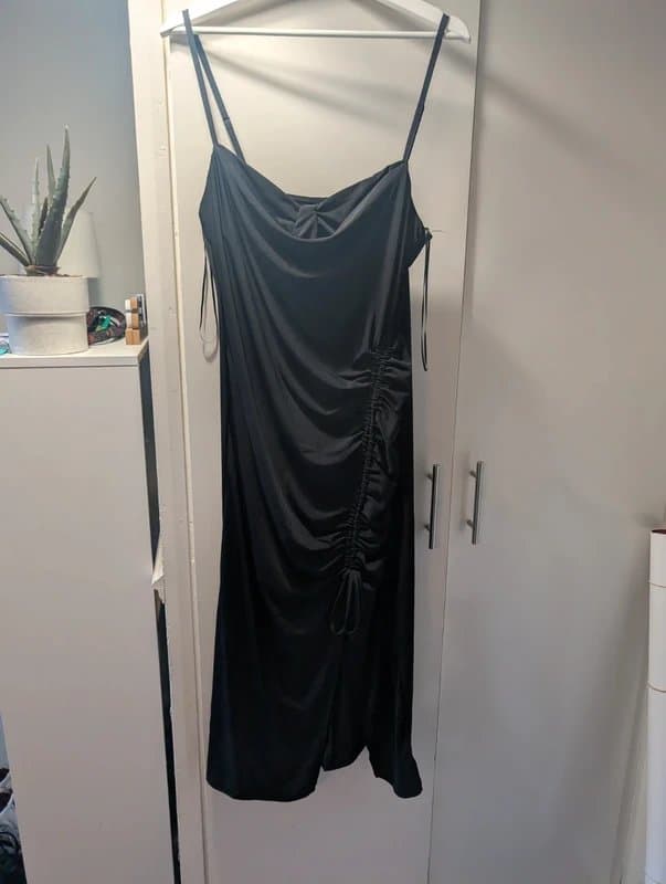 New Look New Look Black Cowl Neck Ruched Evening Dress Size 18