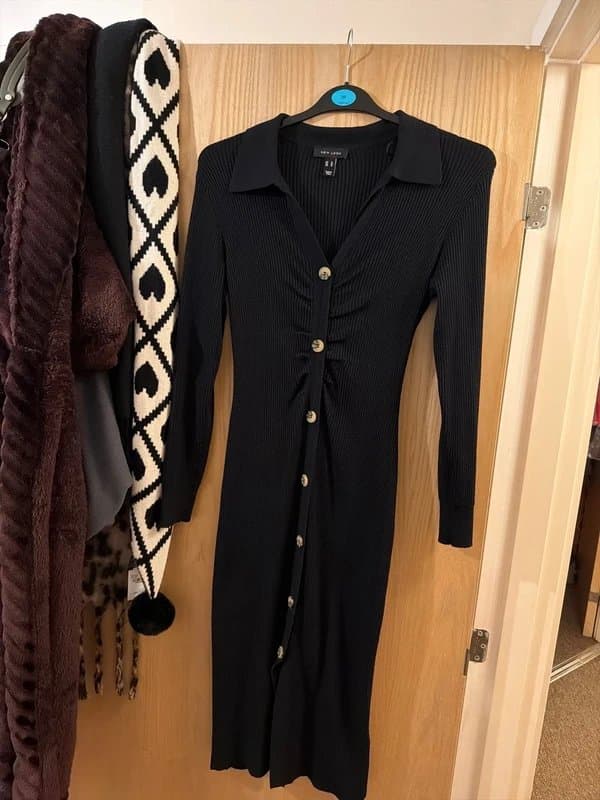New Look Knitted button front dress