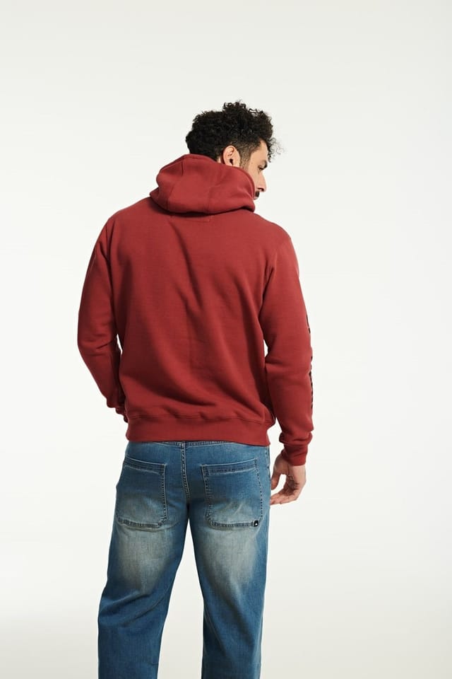 Caterpillar Caterpillar Men's Trademark Banner Hooded Sweatshirt in Red - 2
