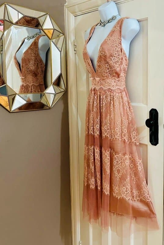 ASOS Lace midi dress wedding special occasion holiday party prom evening 14
