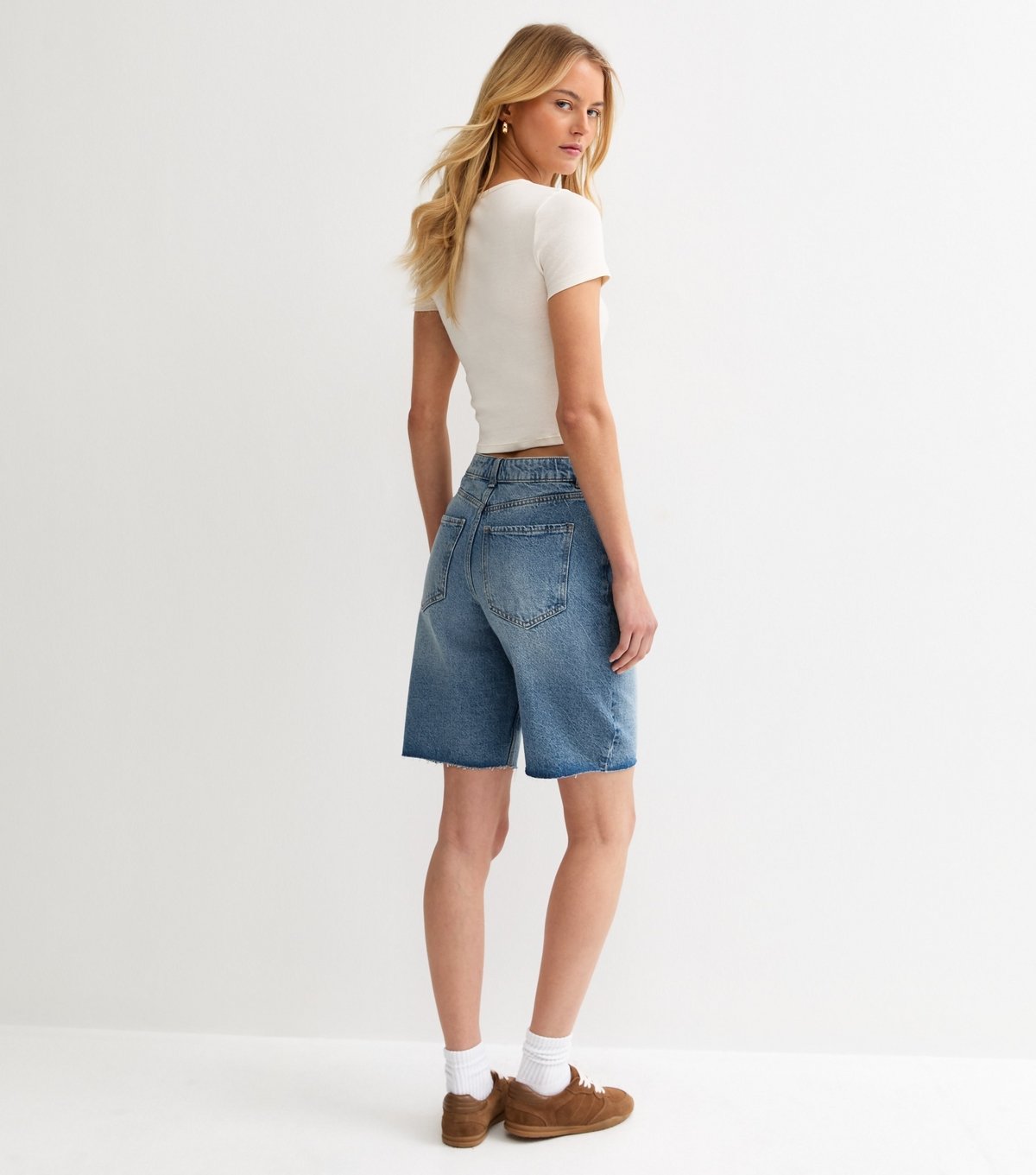 New Look Women's Tall Blue Raw Edge Denim Bermuda Shorts New Look - 4