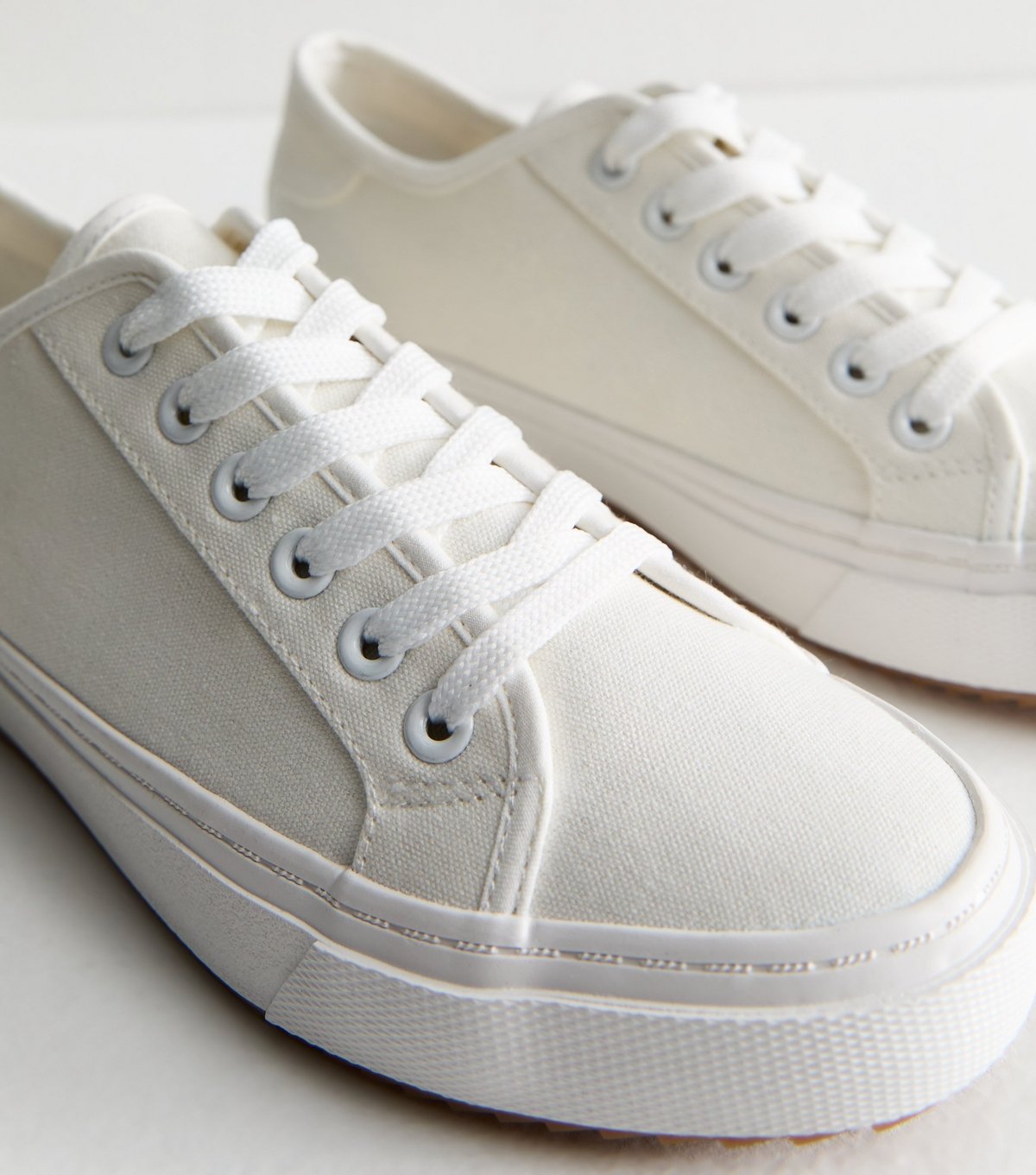 New Look Women's White Canvas Lace Up Trainers Vegan New Look - 4