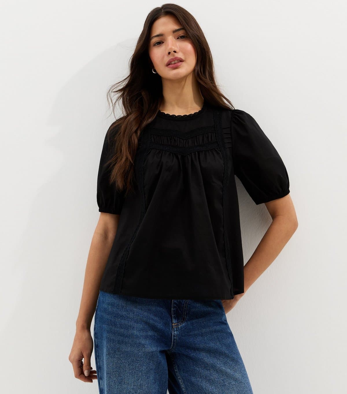 New Look Women's Black Trimmed Blouse New Look