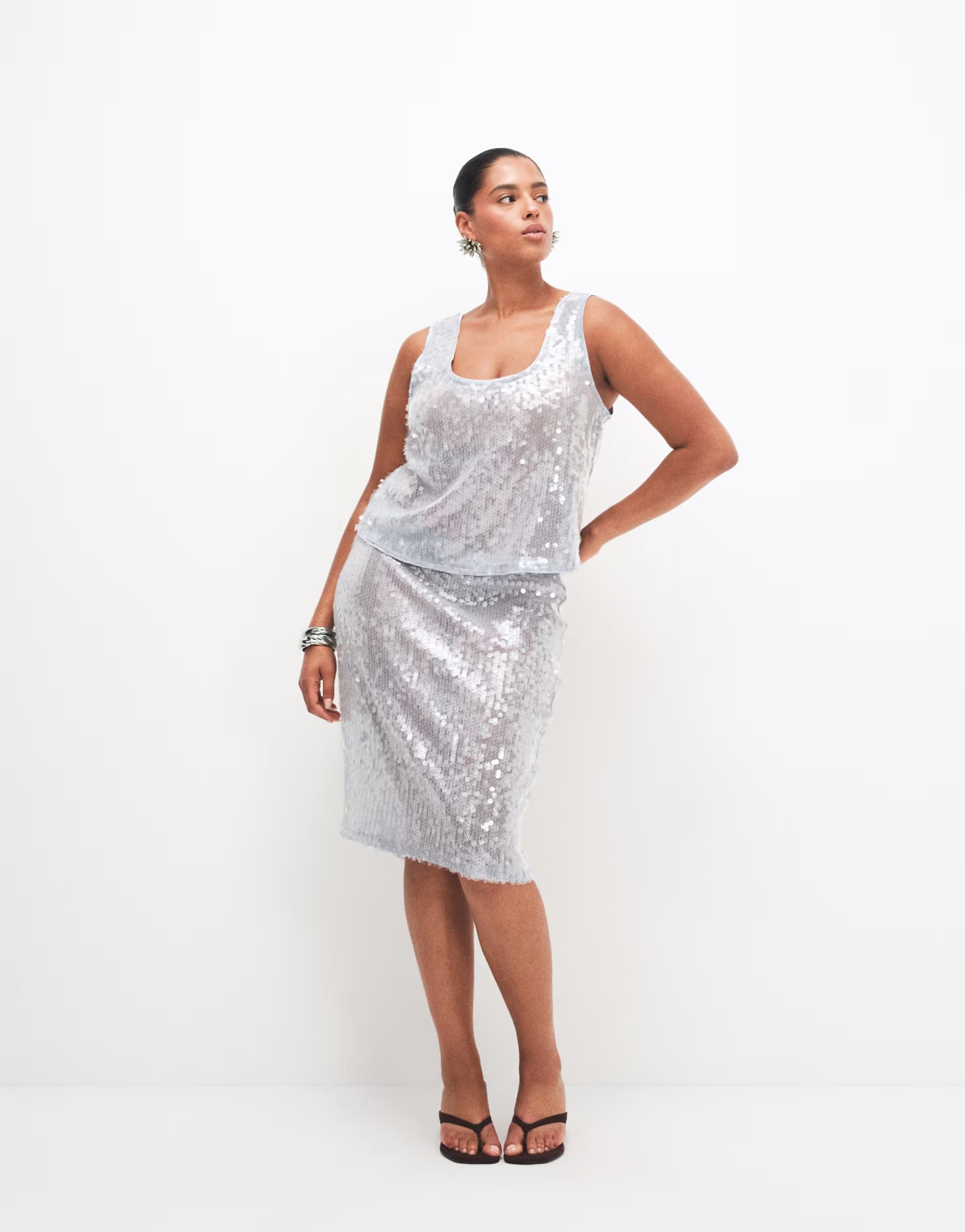 ASOS ASOS DESIGN Curve co-ord glass sequin pencil midi skirt in blue