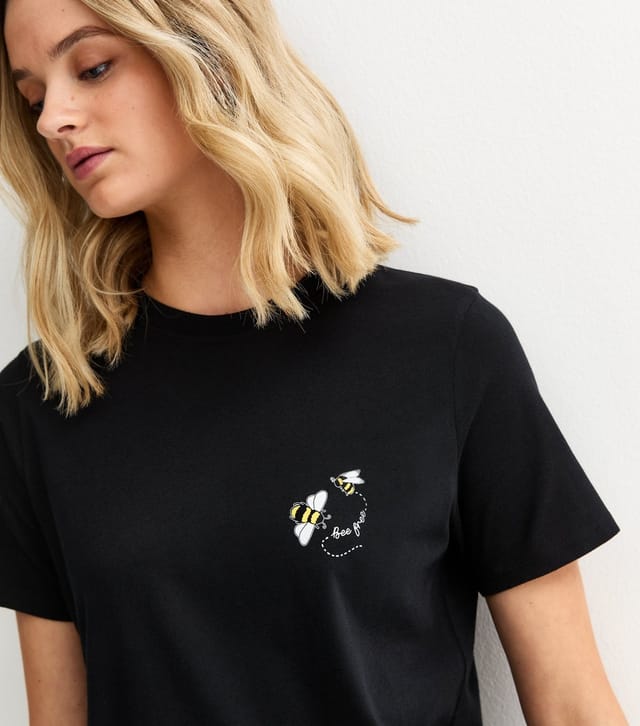 New Look Women's Black Bee Print T-Shirt New Look - 3
