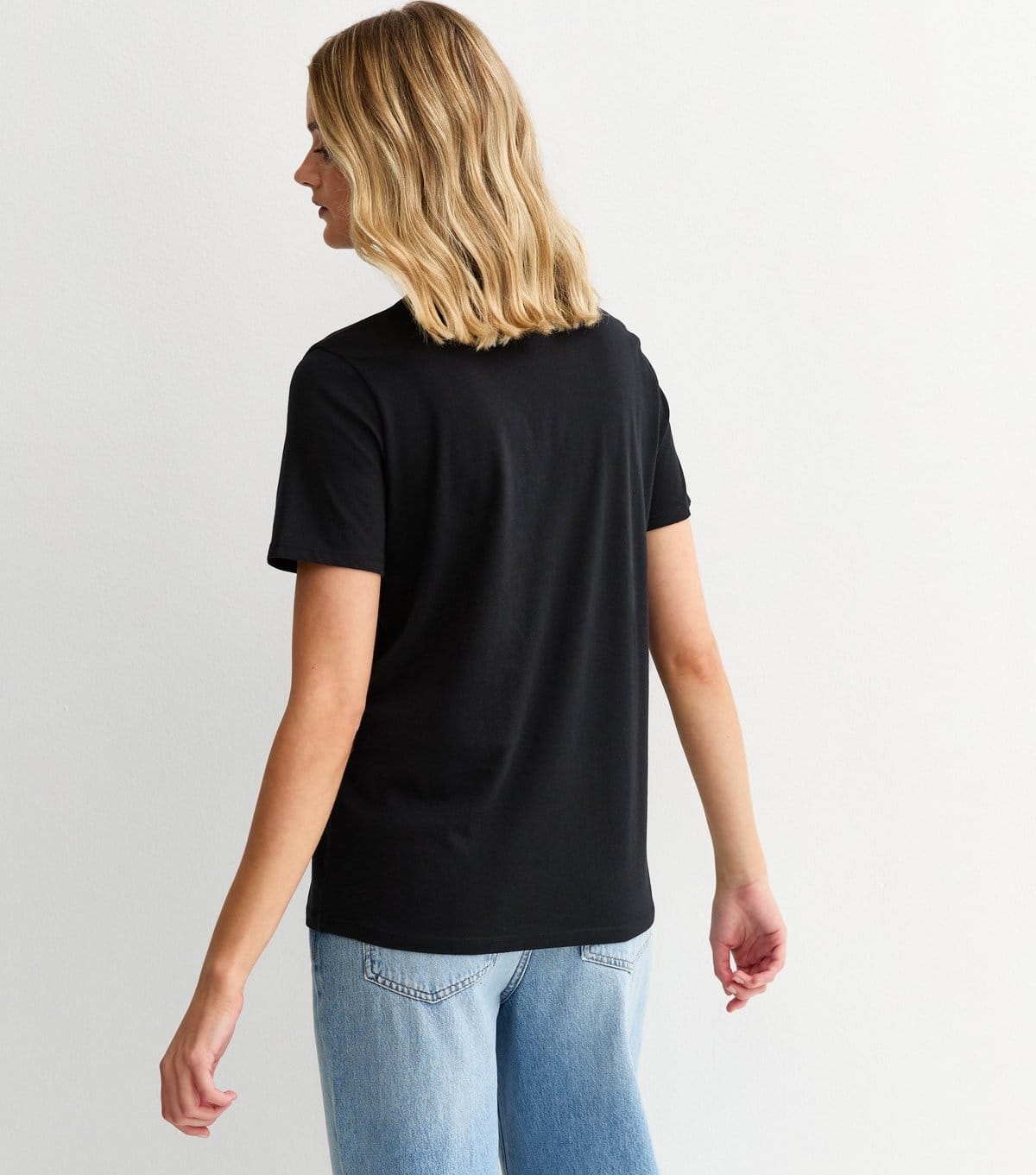 New Look Women's Black Bee Print T-Shirt New Look - 4