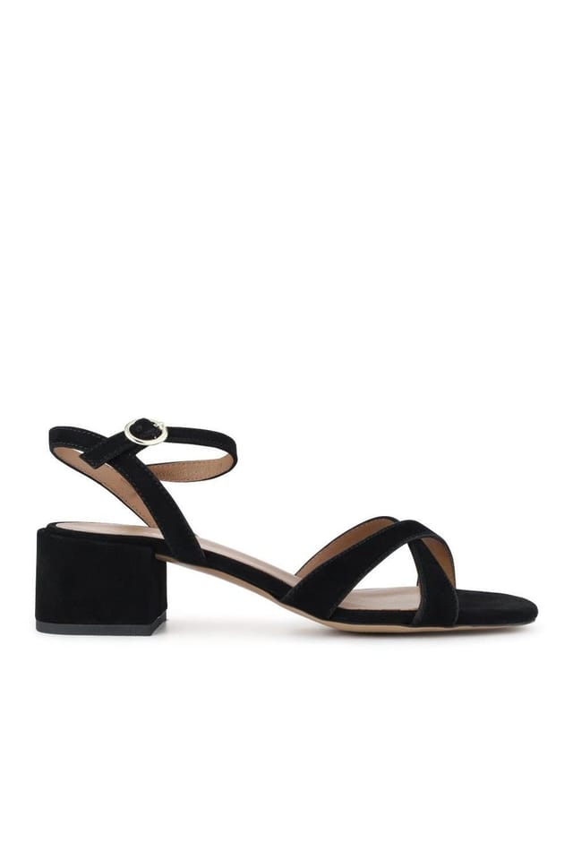 Jones Bootmaker Jones Bootmaker Women's Hyacinth Wide-Fit Heeled Leather Sandals in Black - 2