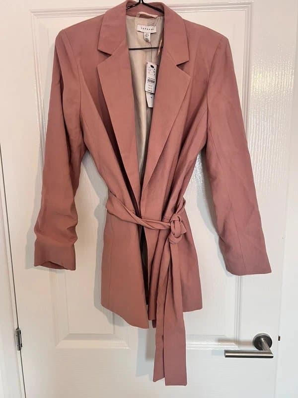 Topshop Topshop: Dusty pink blazer with belt